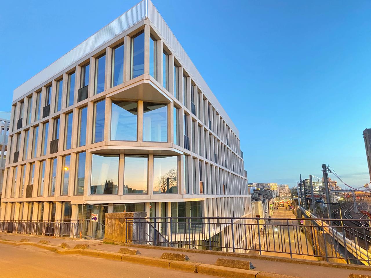 Bureau Bordeaux 3716m² Location bureau Bordeaux Gironde OLBUR2112061 1